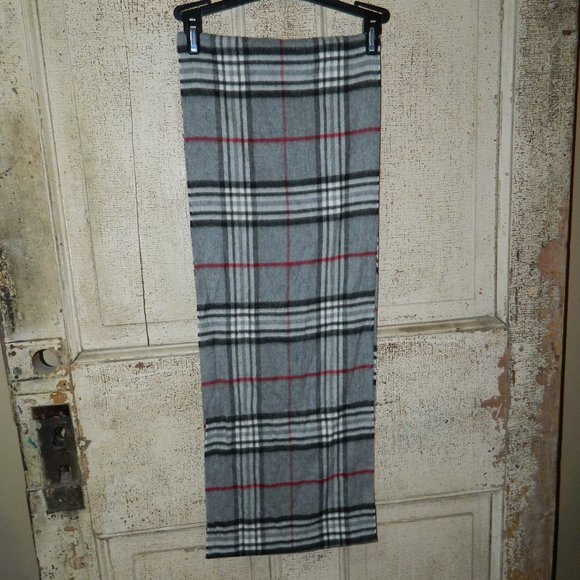 V. Frass Cashmink Germany Infinity Scarf - Picture 1 of 3